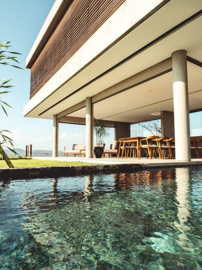 Villa Strata Kuta  Экстерьер фото
